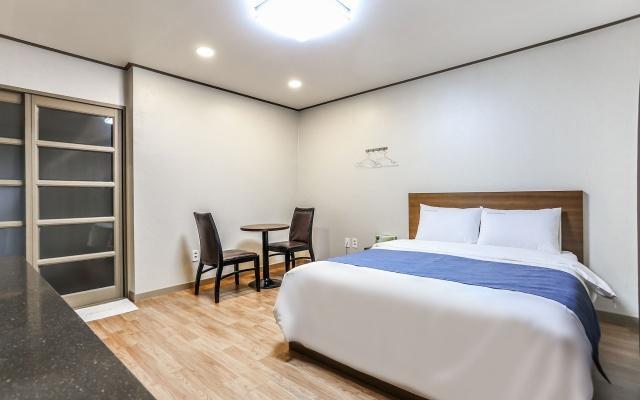 Hyundai Motel Gangneung Esterno foto