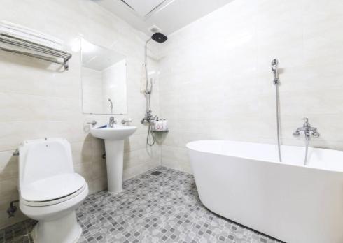 Hyundai Motel Gangneung Esterno foto
